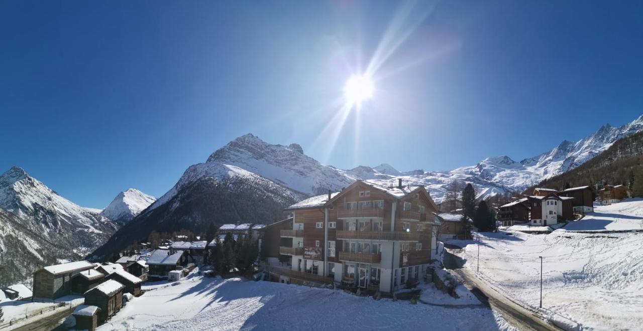 Hotel Alpenperle Saas-Fee Exterior foto